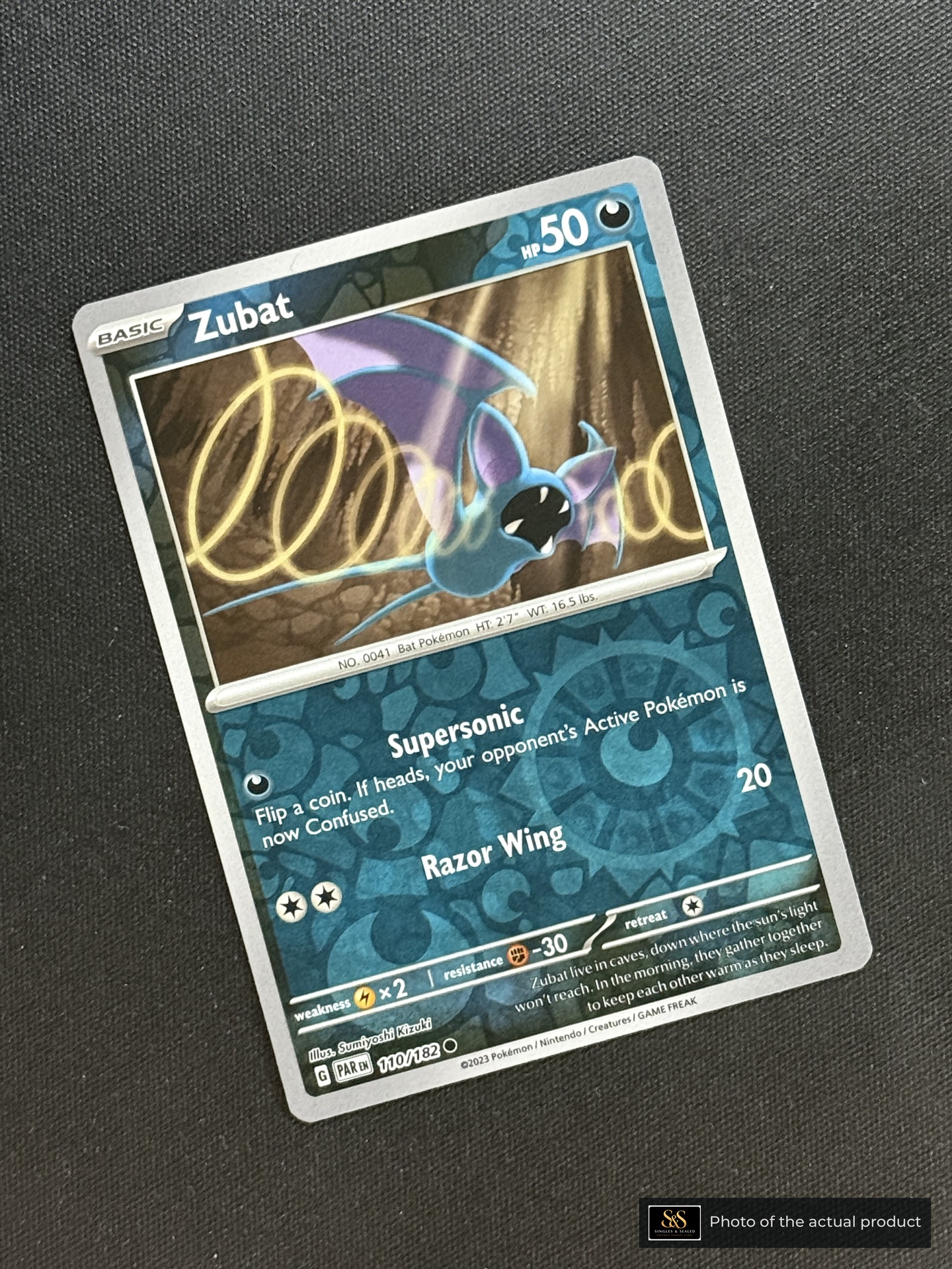 Zubat — echte voorzijde