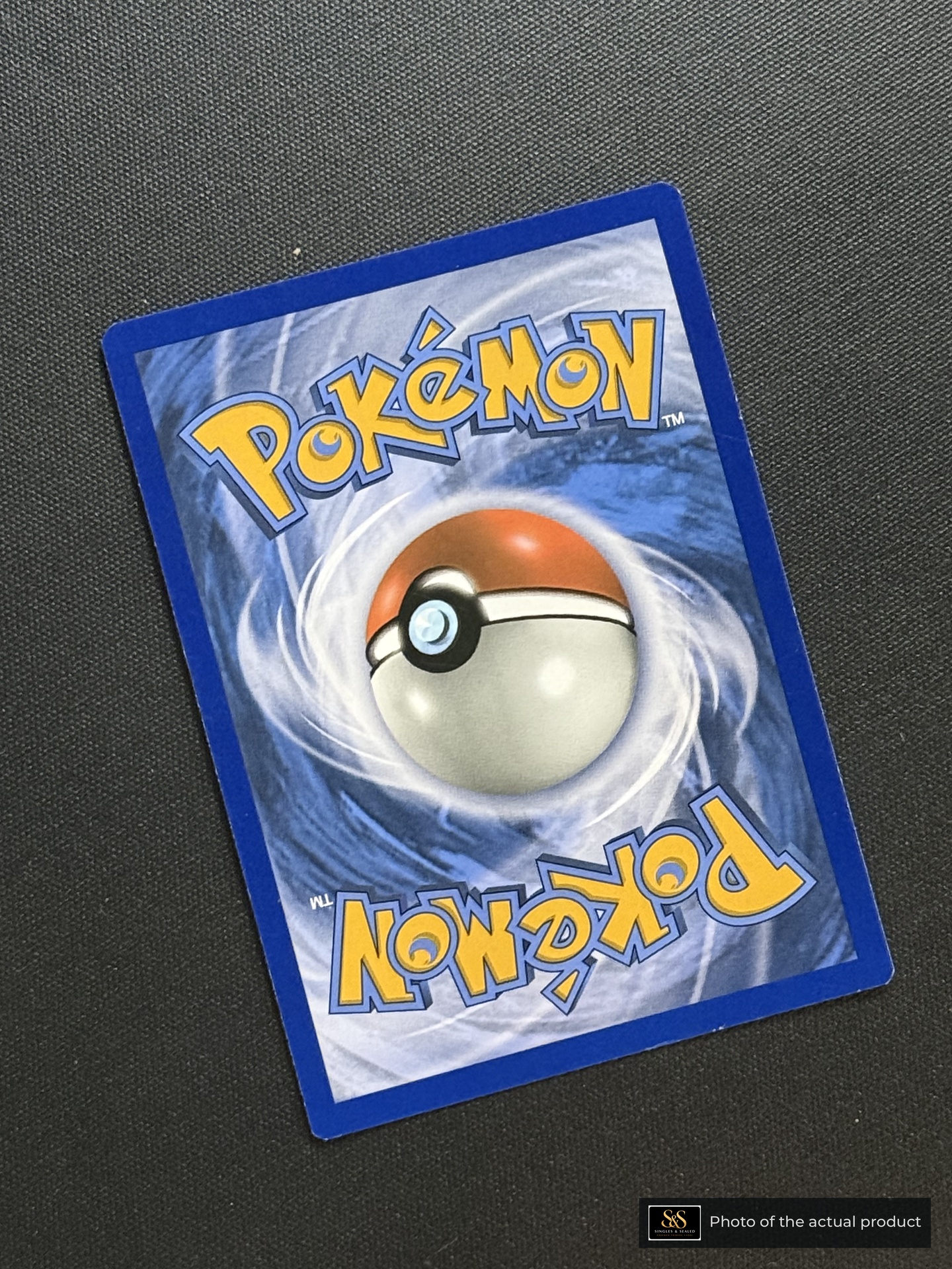 Machop — echte achterzijde