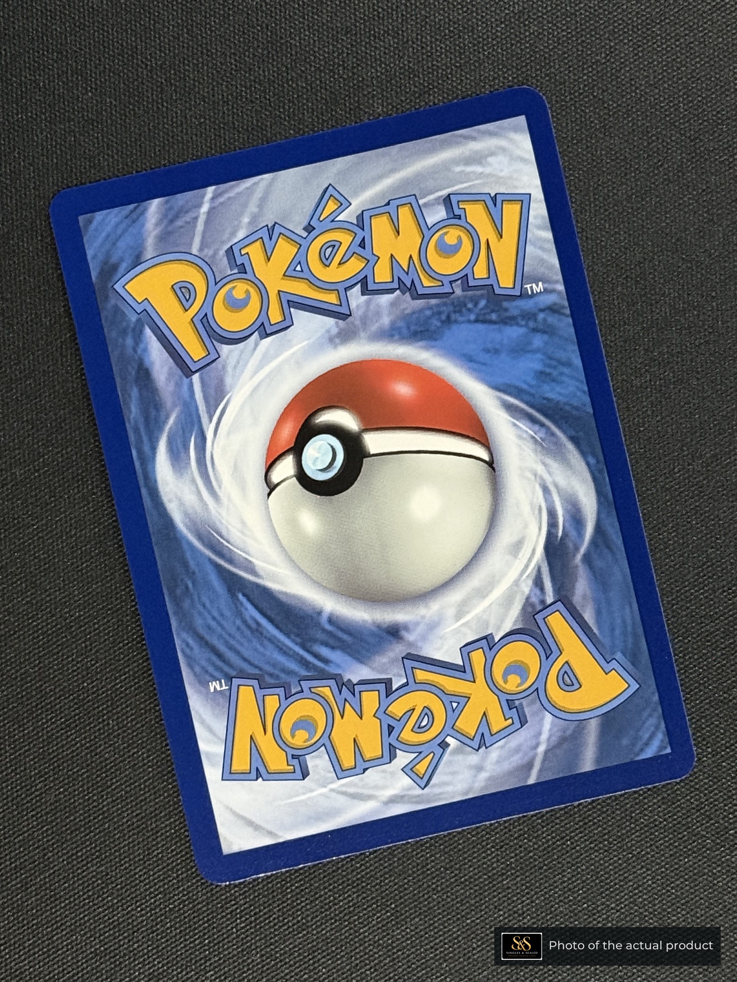 Dedenne — echte achterzijde